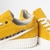 Sneakers geel